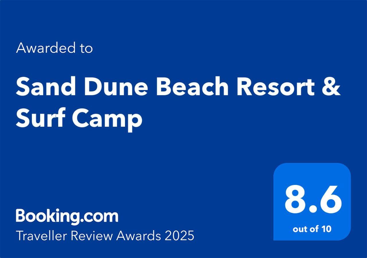 Sand Dune Beach Resort & Surf Camp Arugam Bay Buitenkant foto